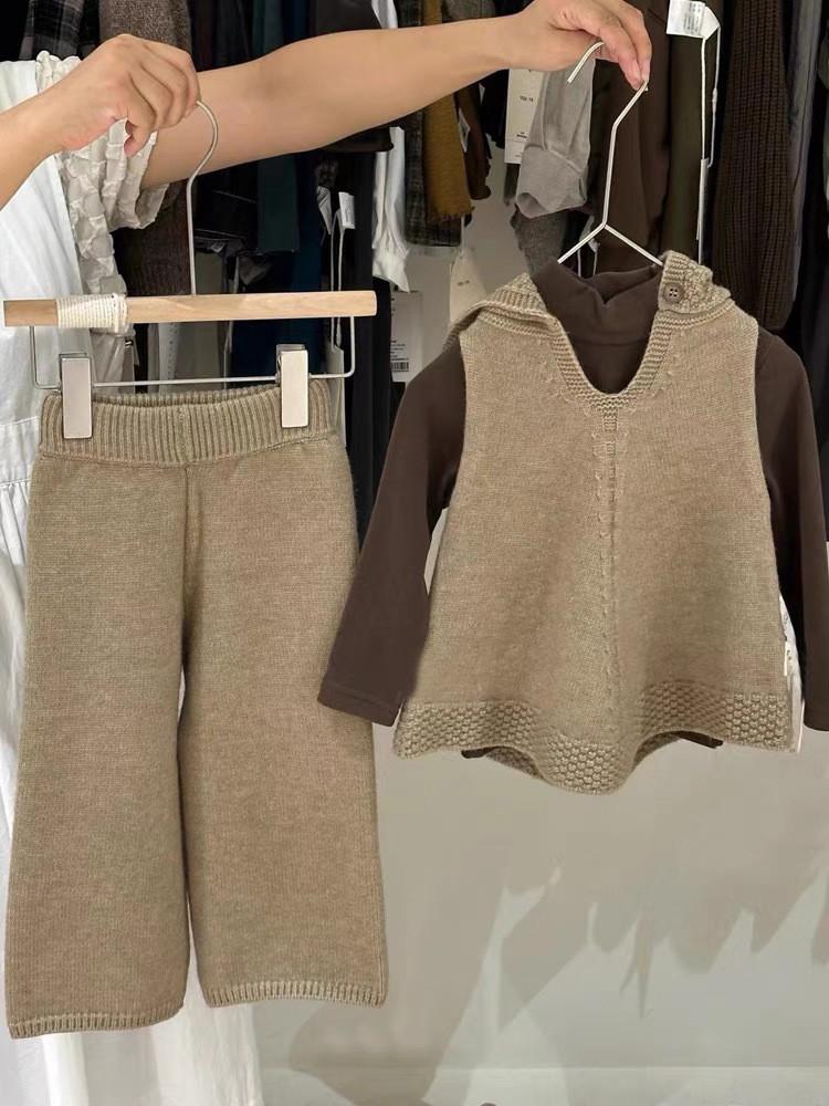 Adorable Korean Childrens Autumn Winter Outfit With Cozy Hooded Sweater And Long Pants For Girls Aged 3 To 8