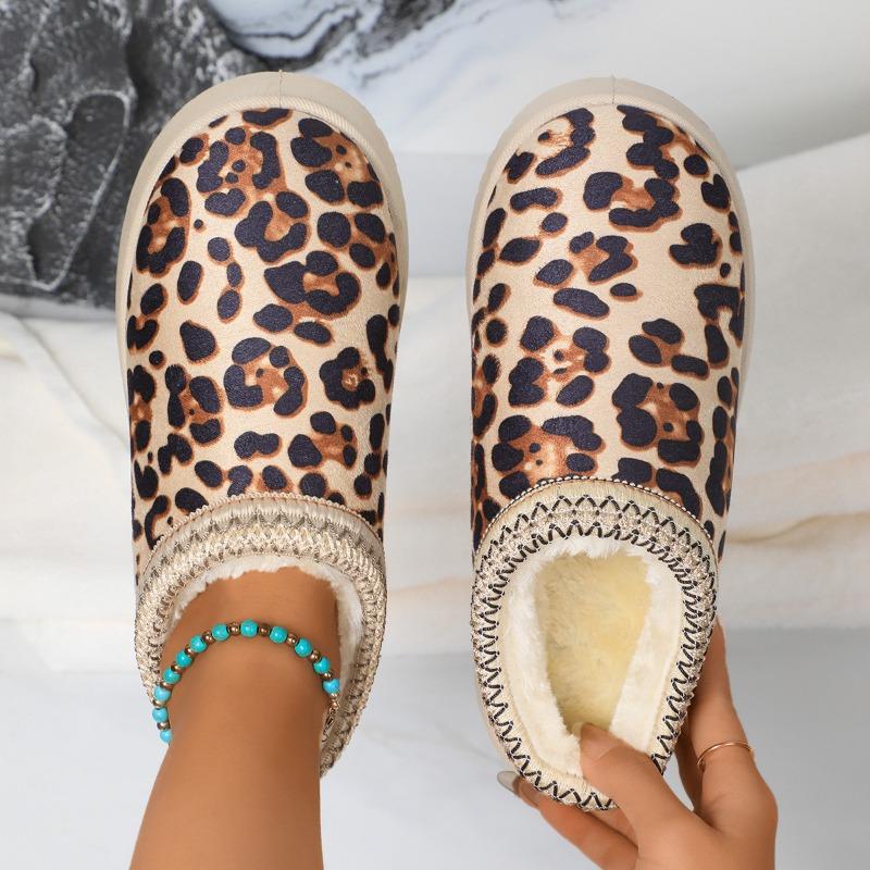 Large size women's autumn and winter new leopard print lace wind fashion snow boots half drag cotton shoes thickened cotton shoes