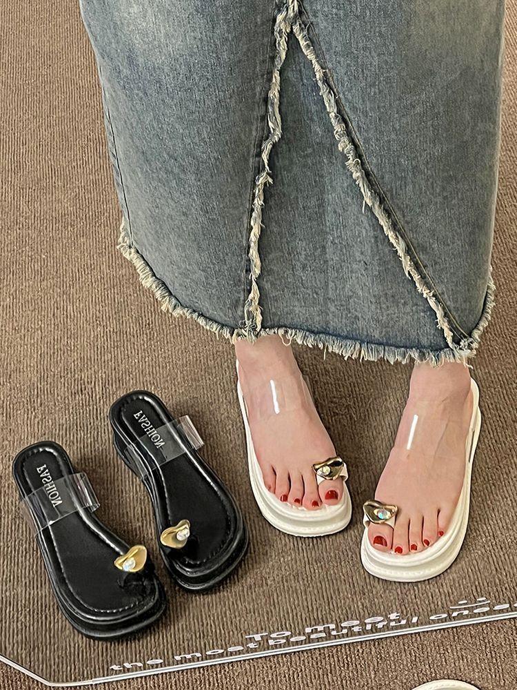 Muffin thick-soled wedge sandals women's outer wear 2025 summer new Internet celebrity transparent one-word strap toe fashion sandals