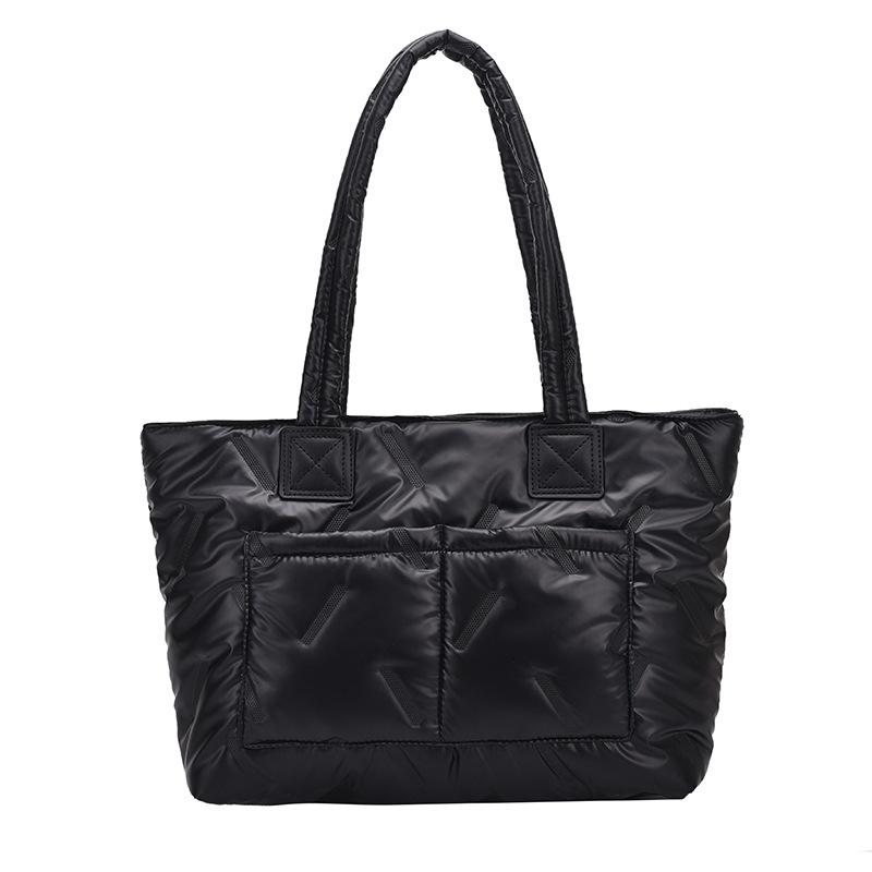 Mori ins daily commute fluffy contrasting color women's big armpit bag winter new literary shoulder handbag