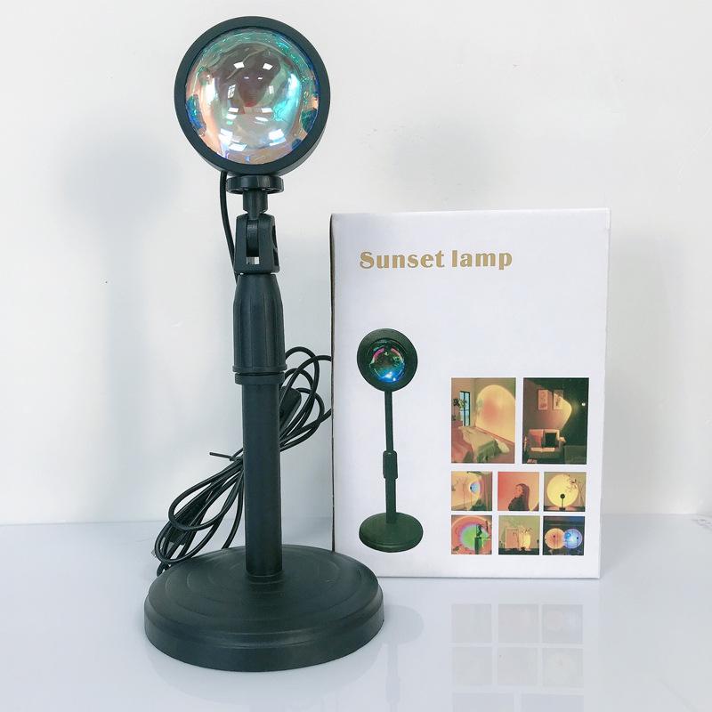 Telescopic RGB Sunset Projection Lamp with Remote Control, USB Table Lamp, 16 Colors, Rainbow & Sunset Effects