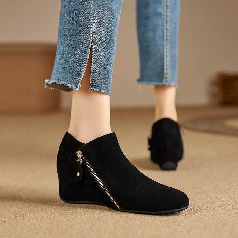 

Туфли на плоской подошве из замши на танкетке женские ботильоны дизайнерские туфли на высоком каблуке женские зимние элегантные зимние сапоги 2025 модные туфли-лодочки Botas Mujer 40 чёрный