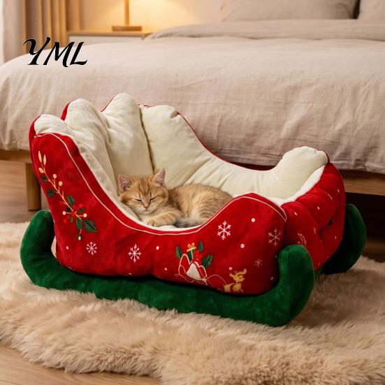 Portable Pet Sleigh Bed Christmas Shaped Bed, Cozy Holiday Cat Dog Sofa Anti?Slip Base Stable Lounge Soft Cushion, Washable Sleeping for Small