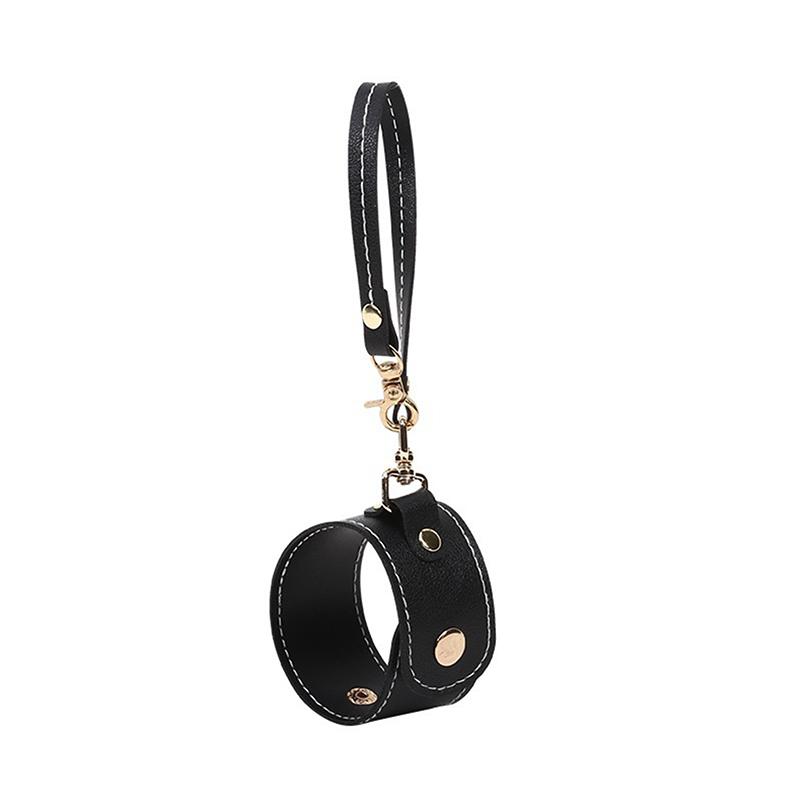 Trendy Solid Color Pu Leather Glove Scarf Holder Strap Outdoor Travel Hat Clip Portable Multifunctional Towel Storage Clip