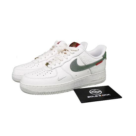 

Nike Air Force 1 CNY «Год Змеи» HV5979-130 Мужские размеры EU 42.5 белый