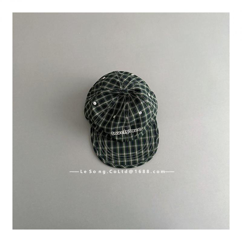 Japanese Retro Contrasting Plaid Letter Embroidered Beret Fashionable Temperament Flat Brim Cap
