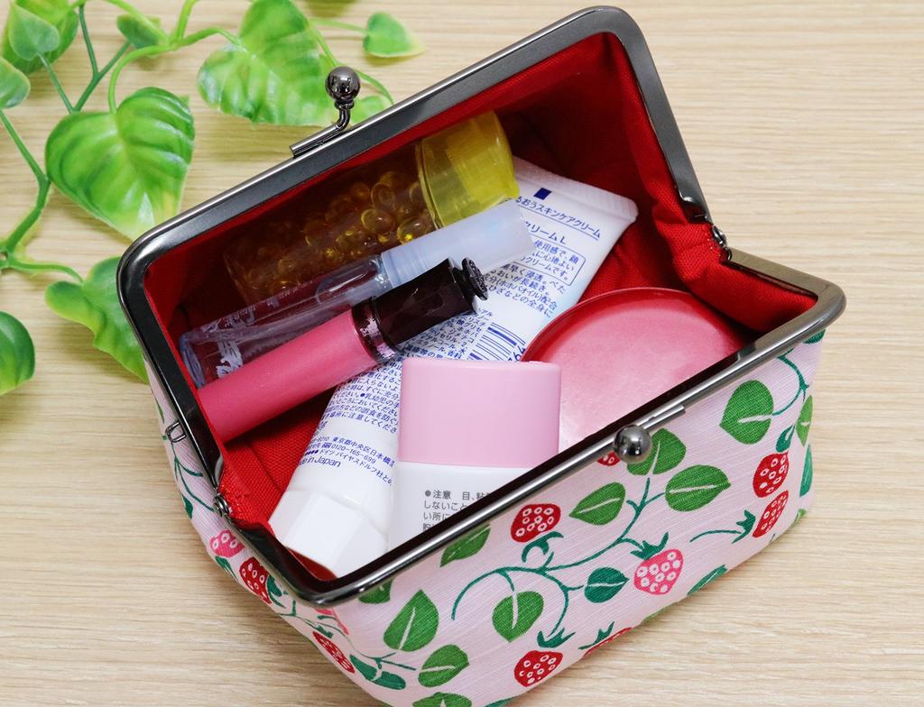 Kyosuke Cosmetic x 12 x 8 cm Pouch, Yumeji/Strawberry, 15.5