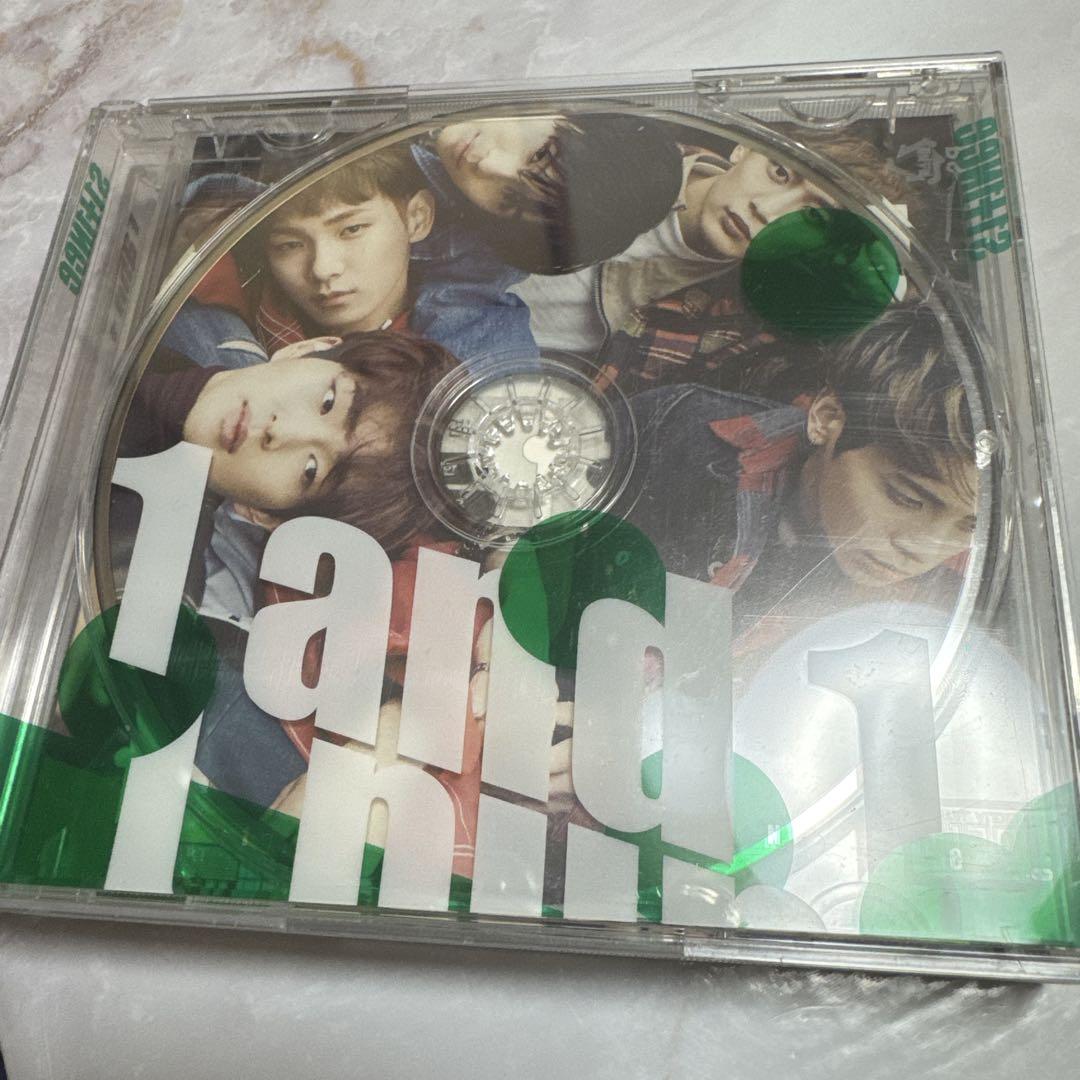 

[USED] SHINee repackaged album 1and1