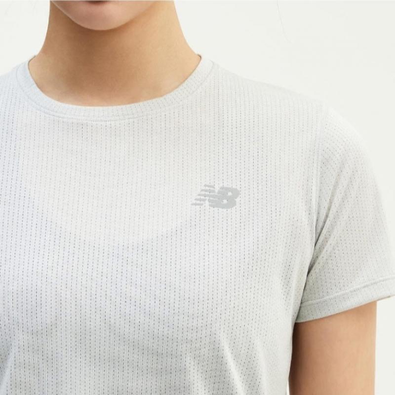 New Balance Tee Kqj Nbnee2p232 15 Femmes S athlétisme Course Manches Courtes