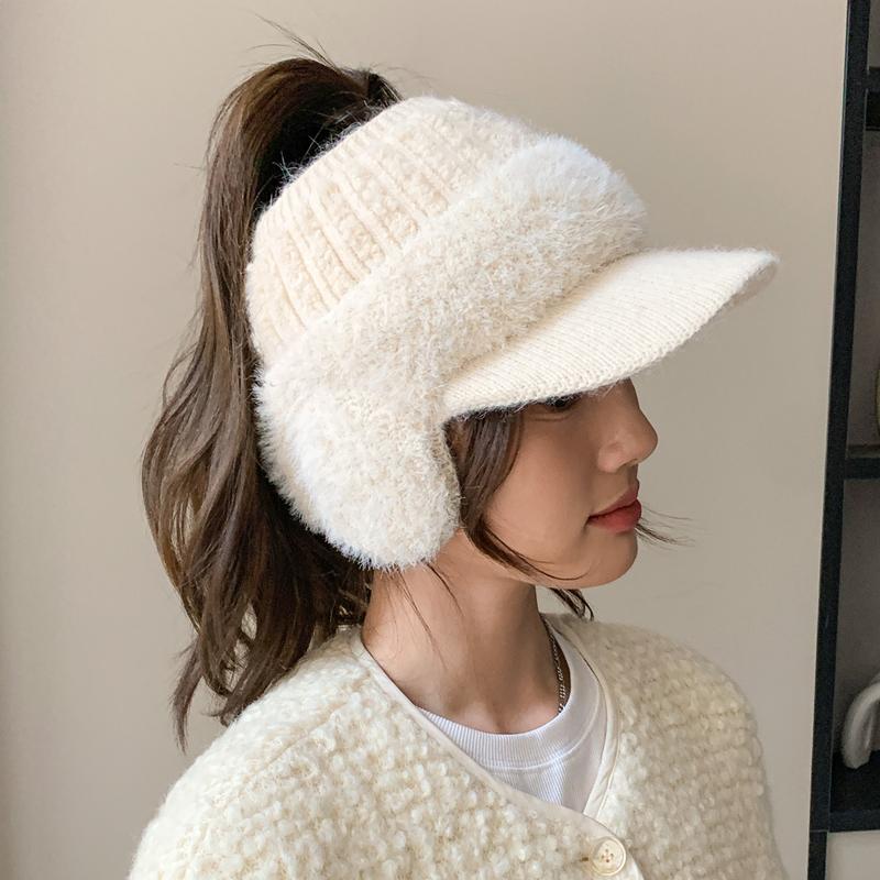 Új Női Nyúlszőr Téli Sapka Plüss Szőrrel Bélelt Meleg Sapkák Nőknek Alkalmi Téli Kötött Sildes Sapka