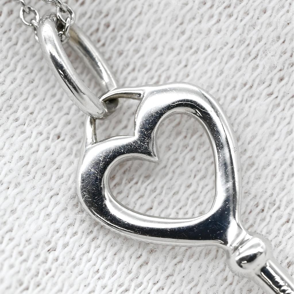 Tiffany & Co - Key Heart keyNecklace K18WG/diamond Array