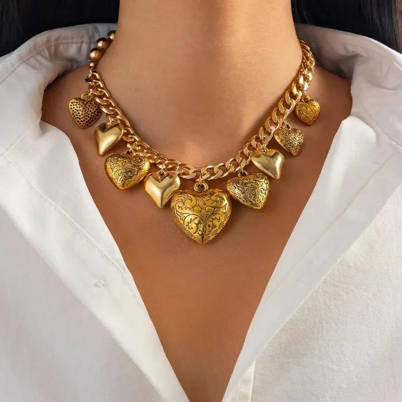 Retro Gold Tone Heart-Shaped Tassel Pendant Necklace Trendy Charm Statement Jewelry for Women