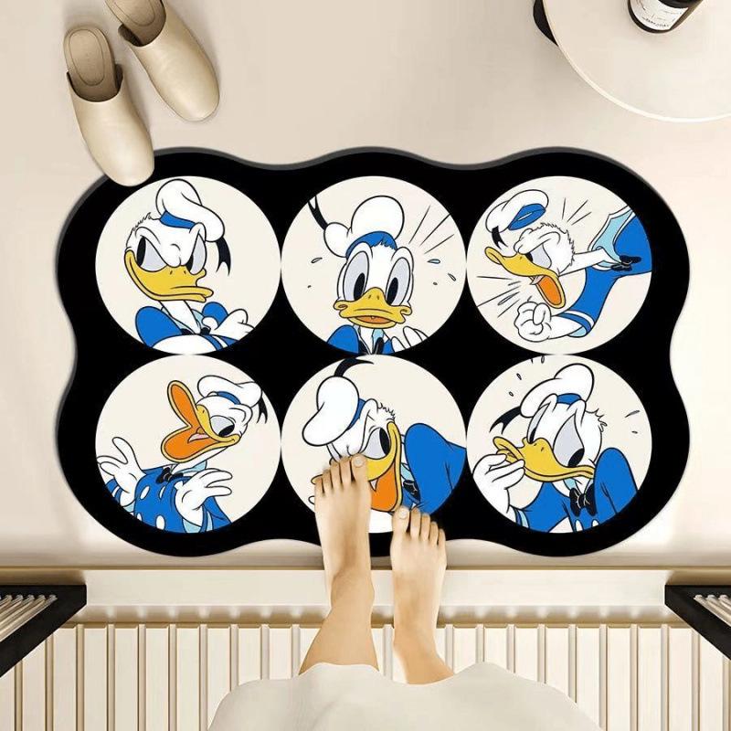 Mata łazienkowa z ziemią okrzemkową Myszki Miki, szybkoschnąca, antypoślizgowa