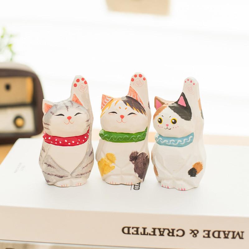 Wooden Lucky Cat Figurine Home Decor Gift For Office And Living Room