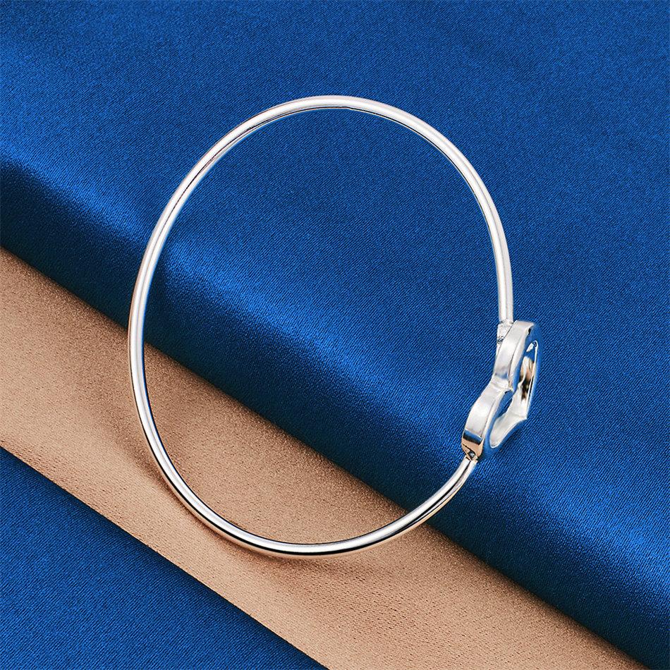Luxurious 925 Sterling Silver Exquisite Heart-shaped Bracelet for Women's Fashion Parties, Wedding Jewelry