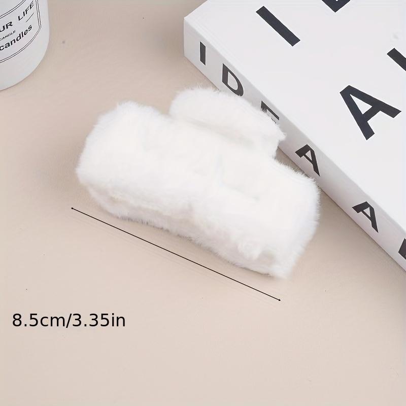 

Large Hair Clip, Faux Plush Claw Clip, Cute Square Plush Claws for Thick Curly Hair Accessory Suitable for Women and белый