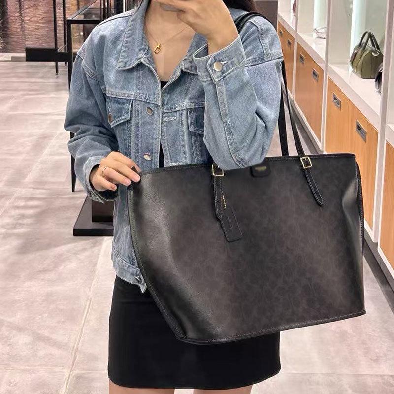 C's Vintage Floral Taxi 36 Duża Torba Tote - Na Ramię, Przez Ramię i Zakupowa