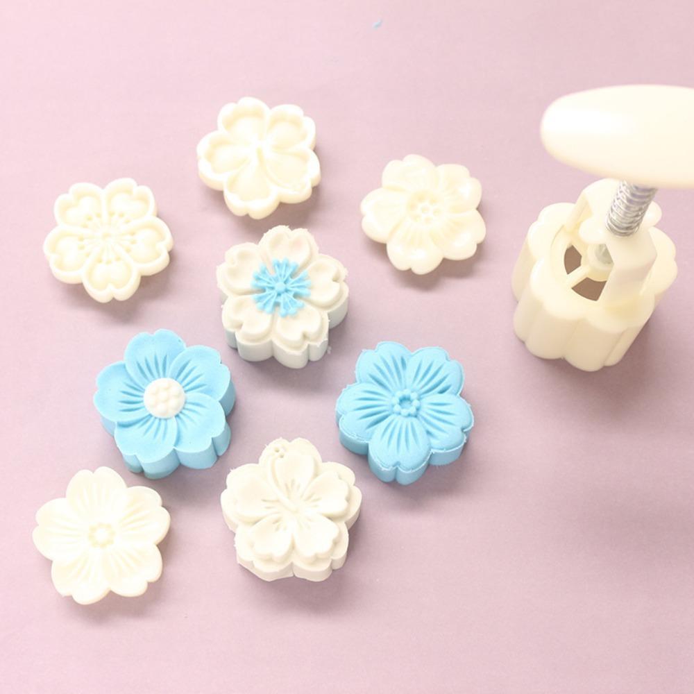 Hand-pressed Cookie Stamps Plastic Cherry Blossom Mooncake Mold Baking Tools   DIY
