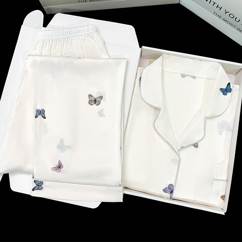 

Летняя высококачественная пижама с принтом маленьких бабочек, комплект для отдыха: футболка с коротким рукавом и брюки. Можно носить на улице. 2XL