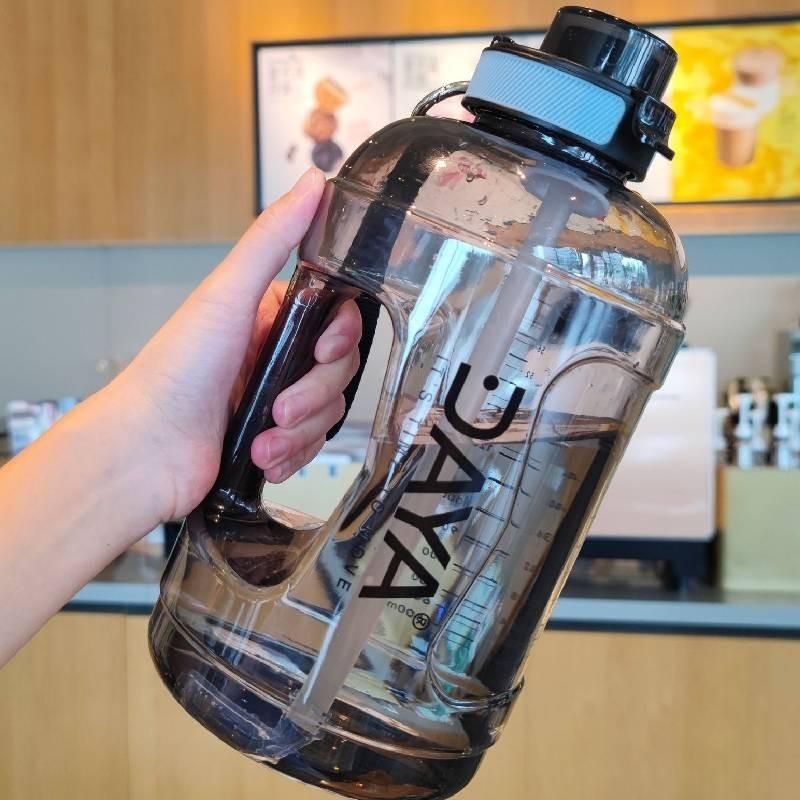 Large Capacity Transparent Sports Water Bottle Portable Strap Straw Pc Plastic Drinking Cup 2200ml Wholesale