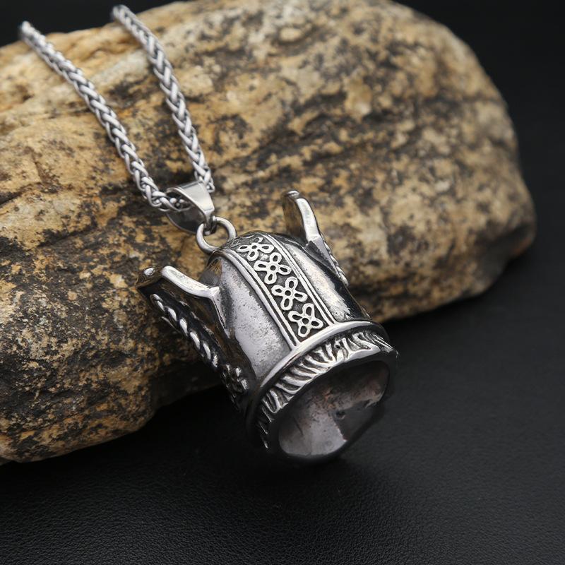 One-eyed Warrior Head One-eyed Warrior Head Pendant Men's Retro Titanium Steel Necklace