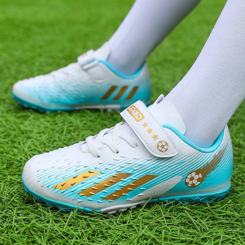 Children's Football Shoes Boys and Girls Low-top Leather Surface Broken Nail Sneakers Grass Game Training Sneakers