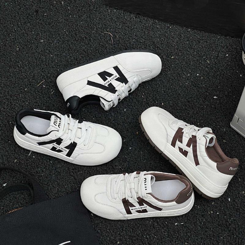 Leather round head white shoes women's new autumn platform versatile leisure sports