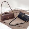 Niche design advanced retro new armpit bag method stick bag women's versatile medieval shoulder bag