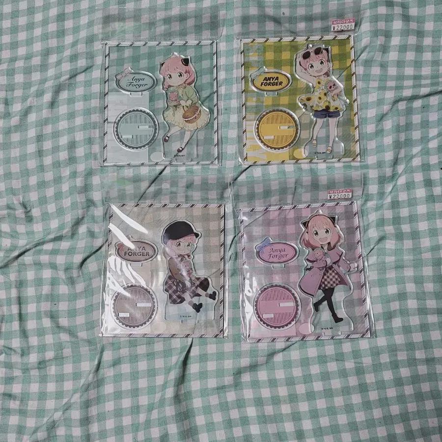 

Spy Family Anya Four Seasons Acrylic Stand