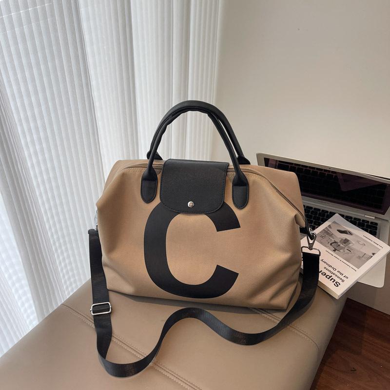 

Сумка дорожная большой вместимости для коротких поездок, мужская простая модная универсальная сумка-тоут, сумка через плечо с надписью, женская для выхода в свет хаки