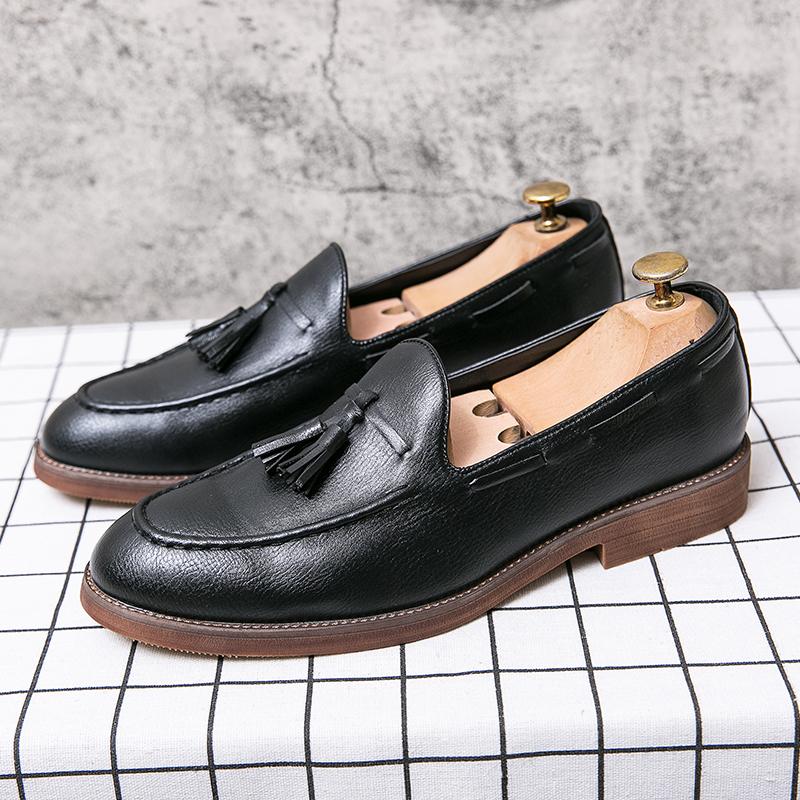 Fashion Size 38-47 Business Men Tassel Shoes Men Luxury Casual Comfortable Fashion Leather Shoes European Style Business Party Shoes