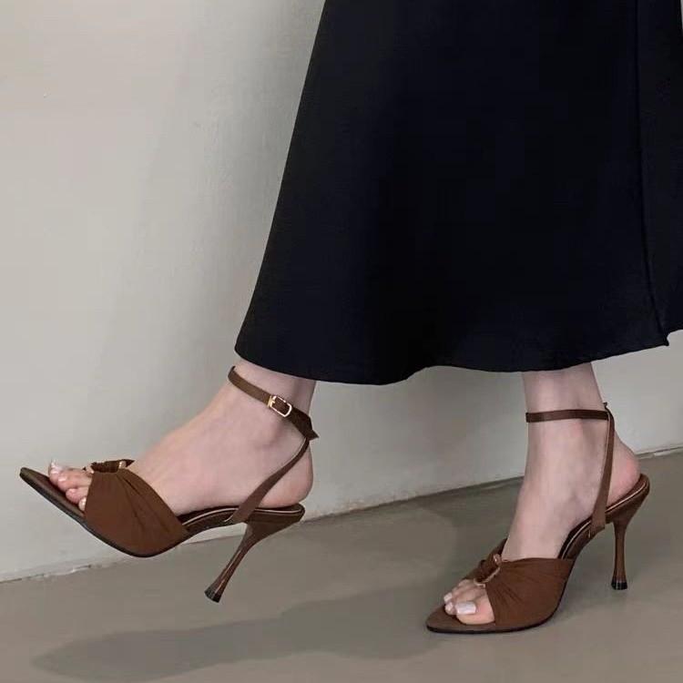 Fashion 2025 New Fashion Hollow Out Metal Buckle Woman Sandals Cozy Silk Ankle Strap Sexy Pointed Toe High Heels Party Dress Shoes