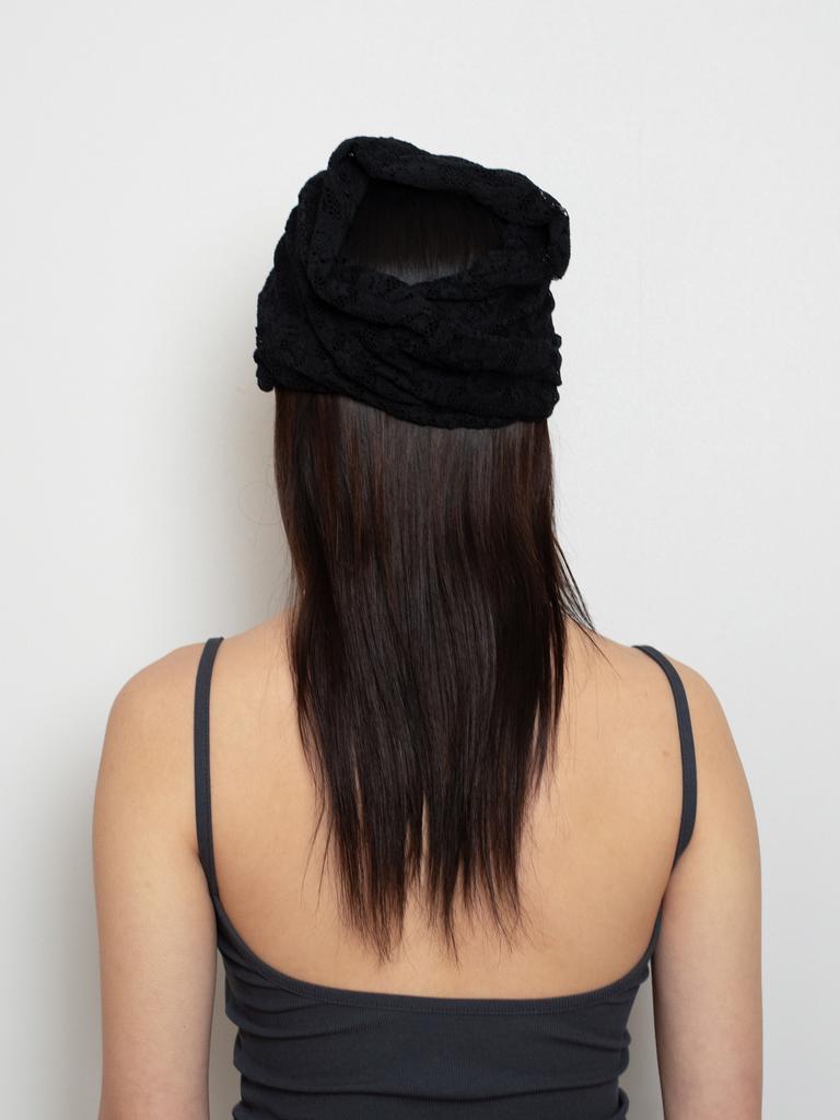 Onseuka Whipping Lace Hairband & Beanie (Black)