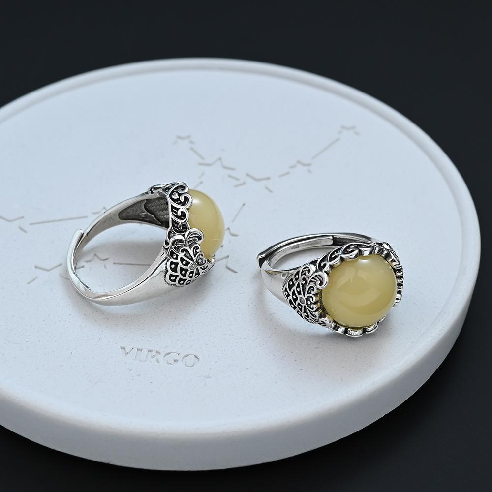 Yellow Gemstone Cloud Ring for Women: Light Luxury, High-End Feel, Retro Trend, Adjustable National Style Index Finger Accessory.