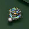 Xiaoxiang-style Mother-of-pearl Camellia Brooch, High-end Women's Light Luxury Pearl Brooch, Niche Retro Brooch