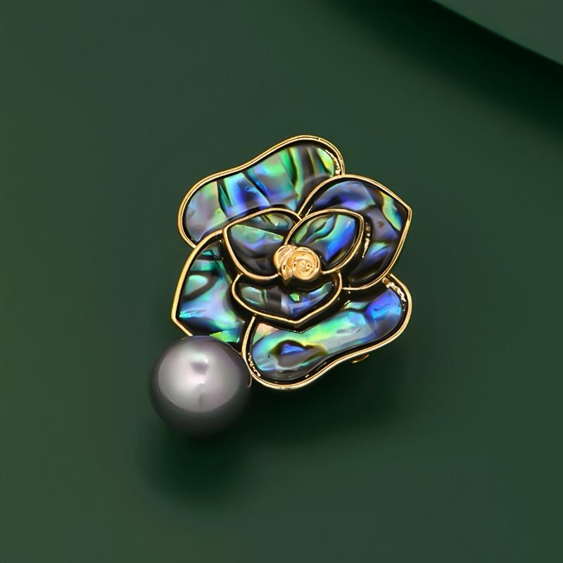 Xiaoxiang-style Mother-of-pearl Camellia Brooch, High-end Women's Light Luxury Pearl Brooch, Niche Retro Brooch