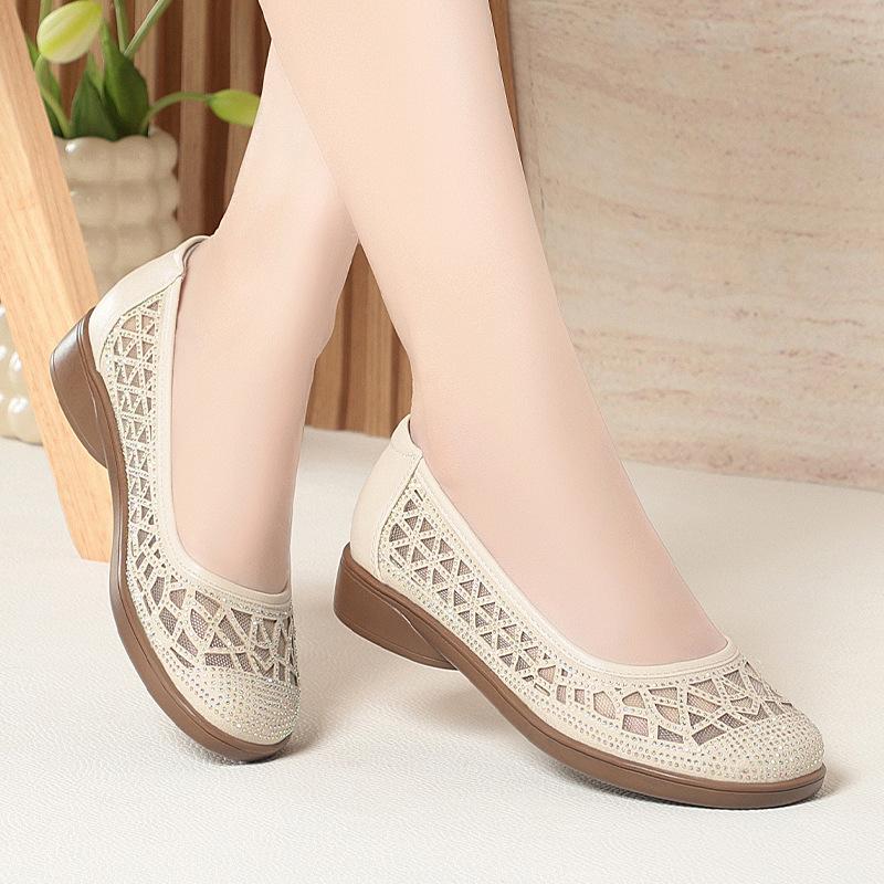 All Match Comfortable Breathable Shallow Rhinestone Cuout Mesh Shoes Women Flats 2025 Ballerinas Woman Flat Shoes for Mom Beach