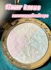 Vierfarbige Highlighter-Palette mit Streifen