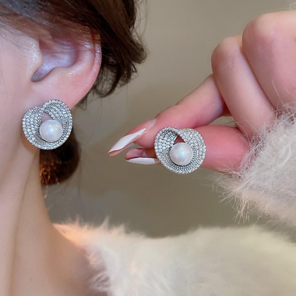 Rhinestone Pearl Stud Earrings Water Drop Shape Women Ear Jewelry Bright Pearl Ear Studs Party