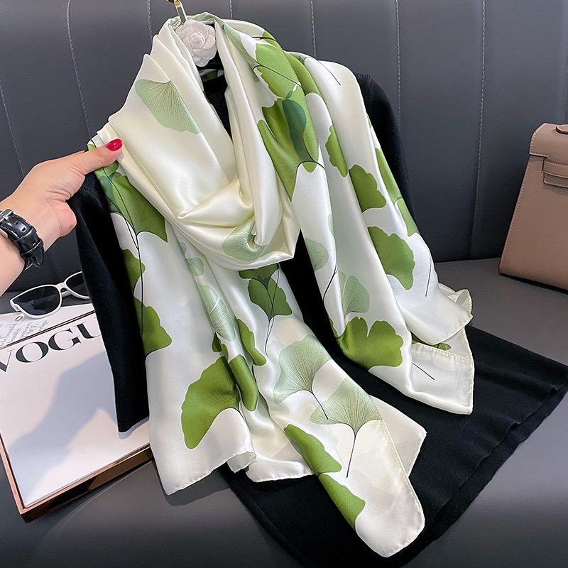 Spring Dustproof Print Shawls Winter Ethnic Style Satin Scarves Fashion Sunscreen Beach Towel Popular 180X90Cm Big Bandanna