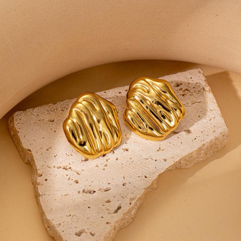 European & American Retro Metal Petal Texture Earrings