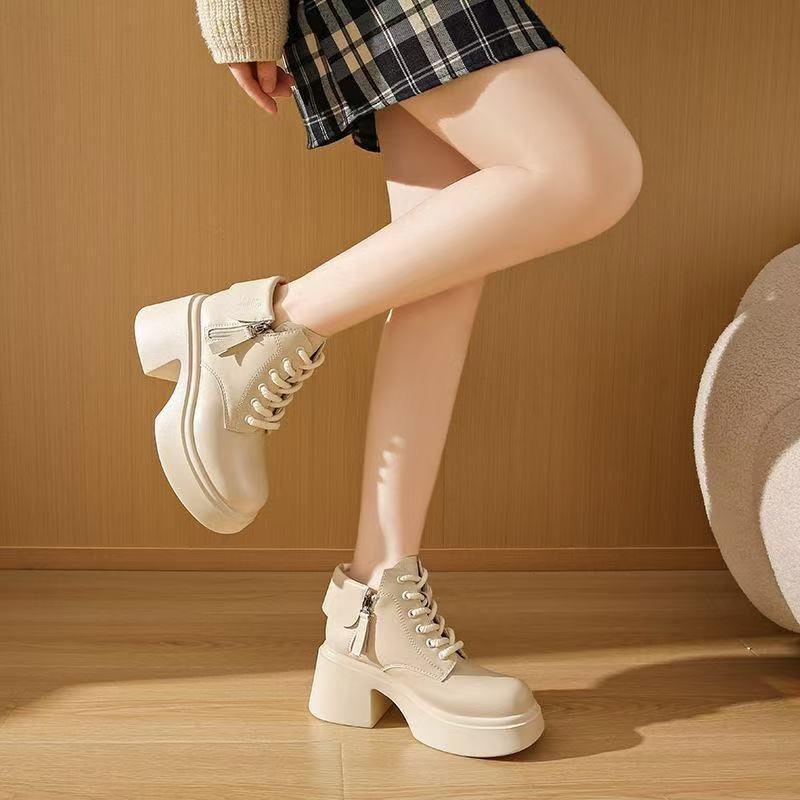 Mykt skinn høyhælte tynne motestøvletter dame høst og vinter nye små høyhælte støvletter allsidige hvite støvletter dame