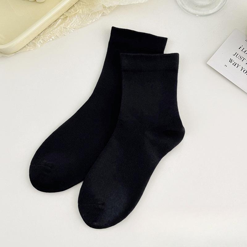Women's Summer Solid Color Sweat Absorbing Deodorizing Boneless Moon Tube Cotton Socks