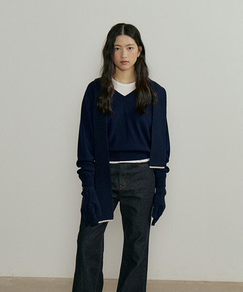 Lingseoul Merino Wool V-Neck Knit Top-Navy
