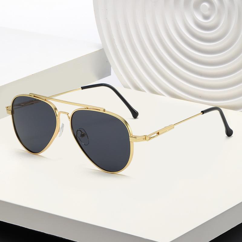 Minimalist Metal Double Bridge Sunglasses Pilot Silhouette Versatile Elegant Sun Protection Glasses 2106