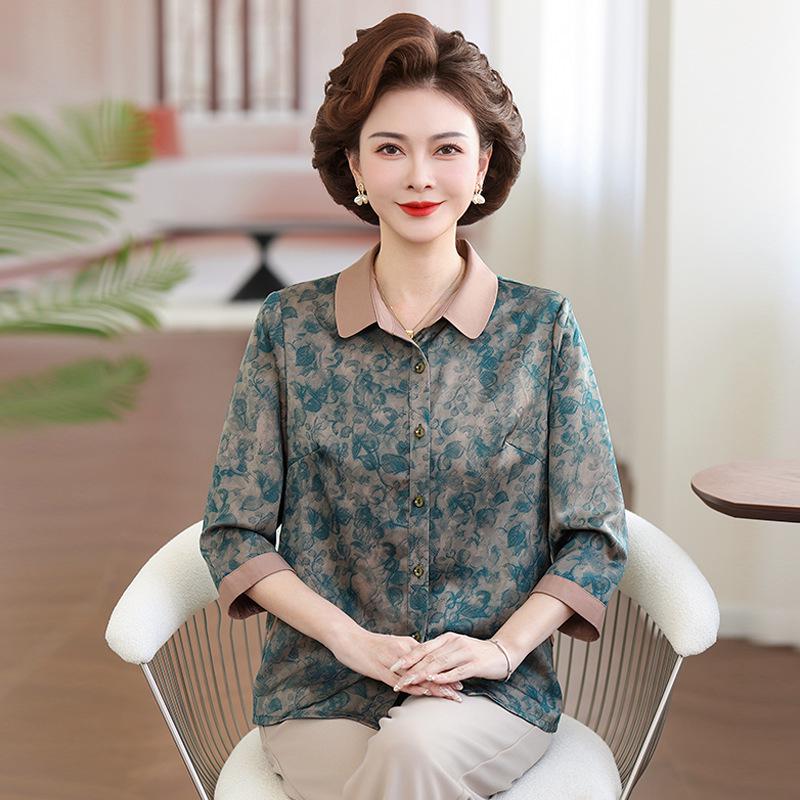 

2026 Stylish Summer Shirt for Moms: Age-Defying, Seven-Sleeve Top for Middle-Aged & Elderly Women 2XL (110-120 lbs recommended) зелений