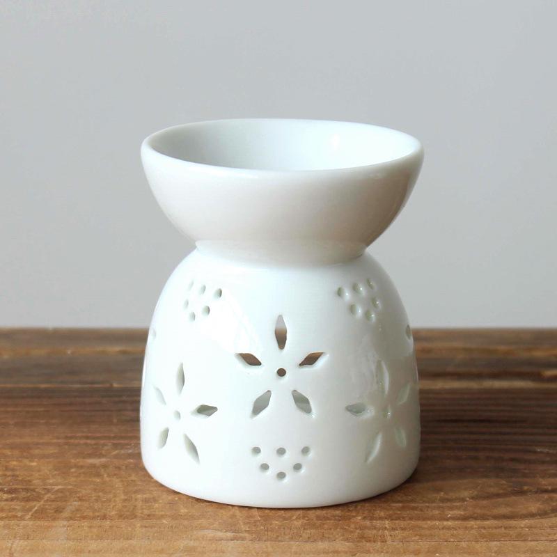 Ceramic Aromatherapy Furnace with Creative Hollow Design and Candleholder Styles 0794