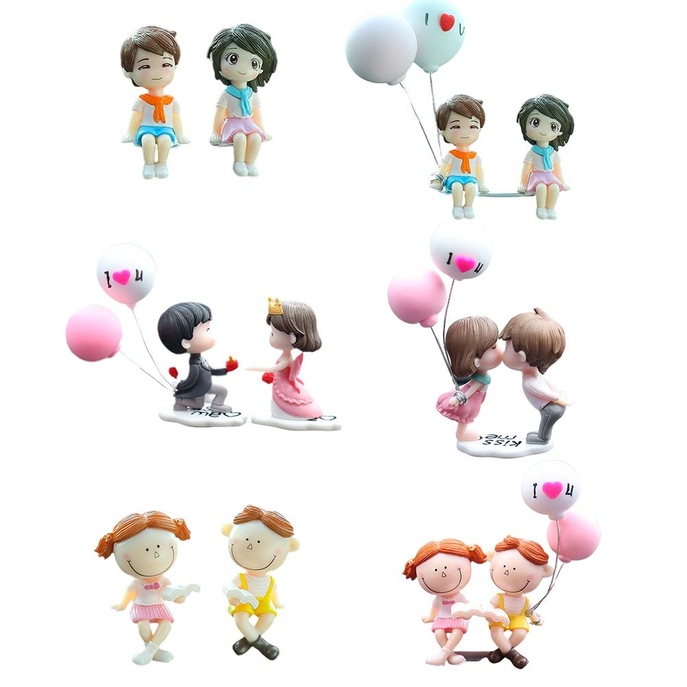 Car Couple Cute Ornaments Resin Couple Doll Car Interior Decoration Couple Figurines with Balloon for Car Dashboard