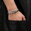 1pc a Men'S Vintage Punk 304L 304L Stainless Steel Bracelet Featuring Double Snake Heads - Perfect for Gothic Hip-Hop Fashion