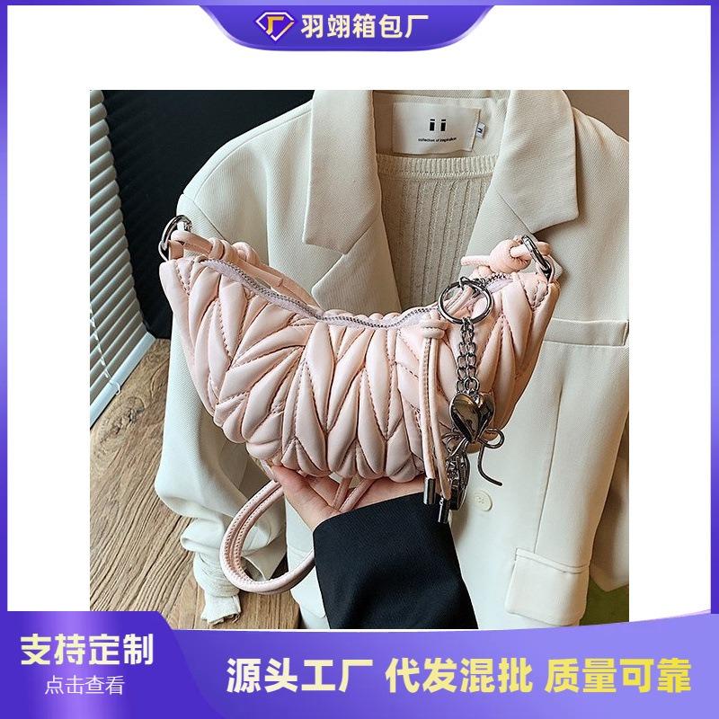 Niche Embroidery Thread Bag Women's New Fashion Messenger Bag Versatile Single Shoulder Underarm Dumpling Bag Croissant Bag